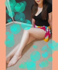 QXg[